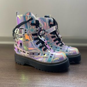Women’s metallic boots